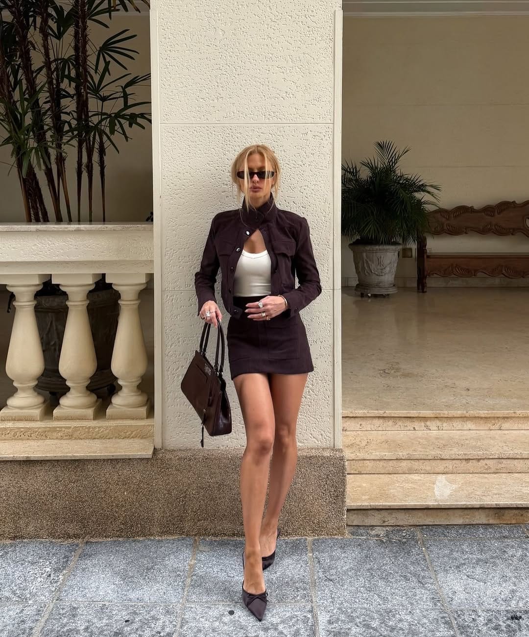 Post 5 by Isa Tanida Store on Instagram (carousel)