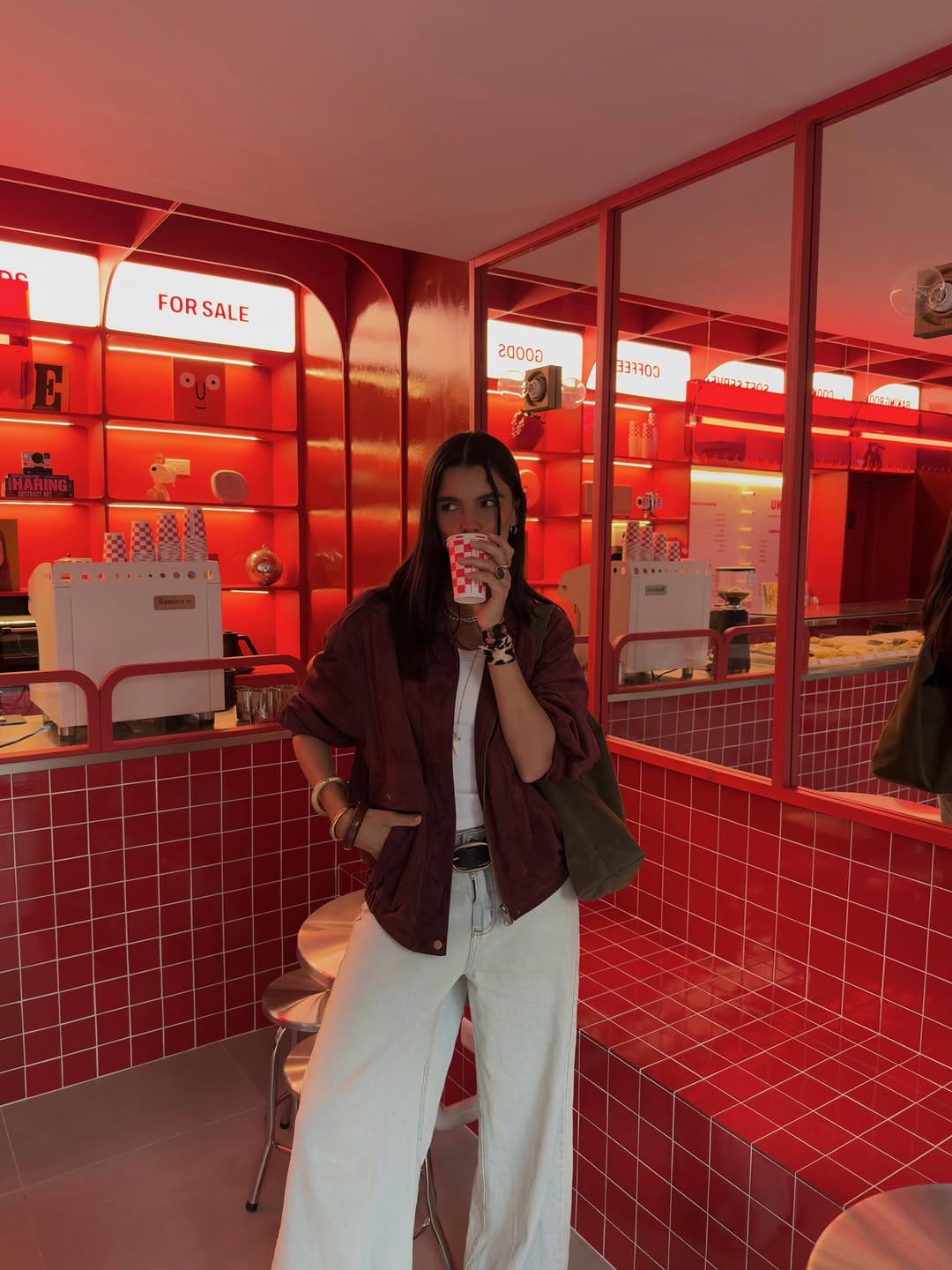 Post 3 by Maithe Goobe on Instagram (carousel)