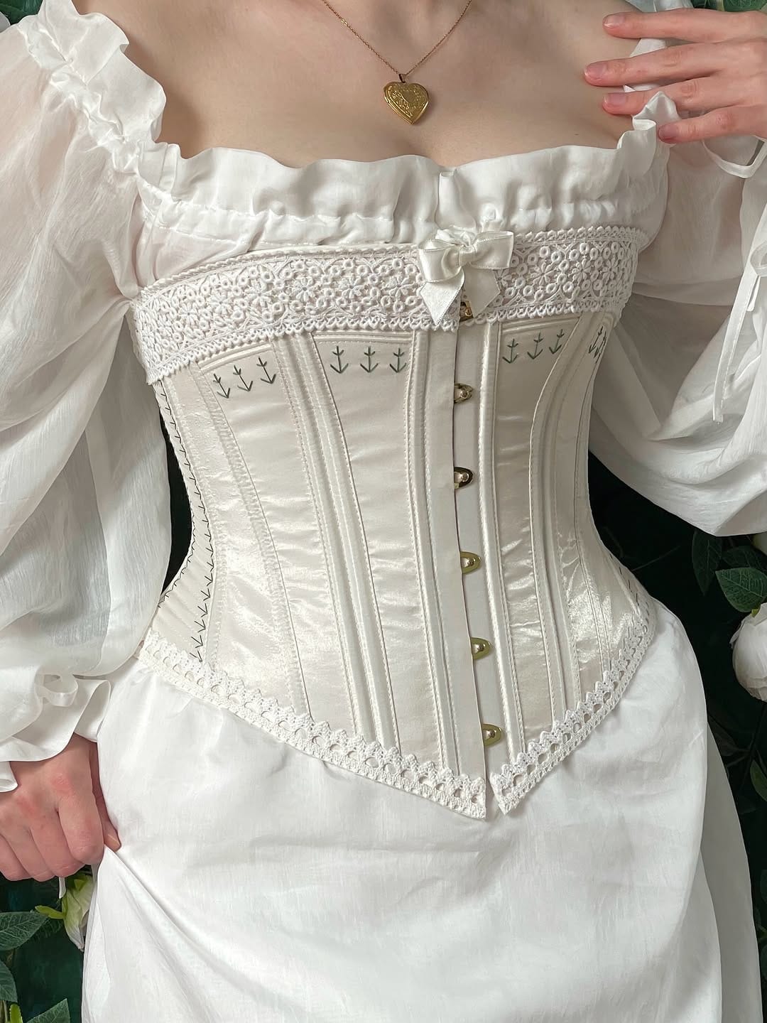 Post 1 by Custom-Made Historical & Modern Corsets on Instagram (carousel)