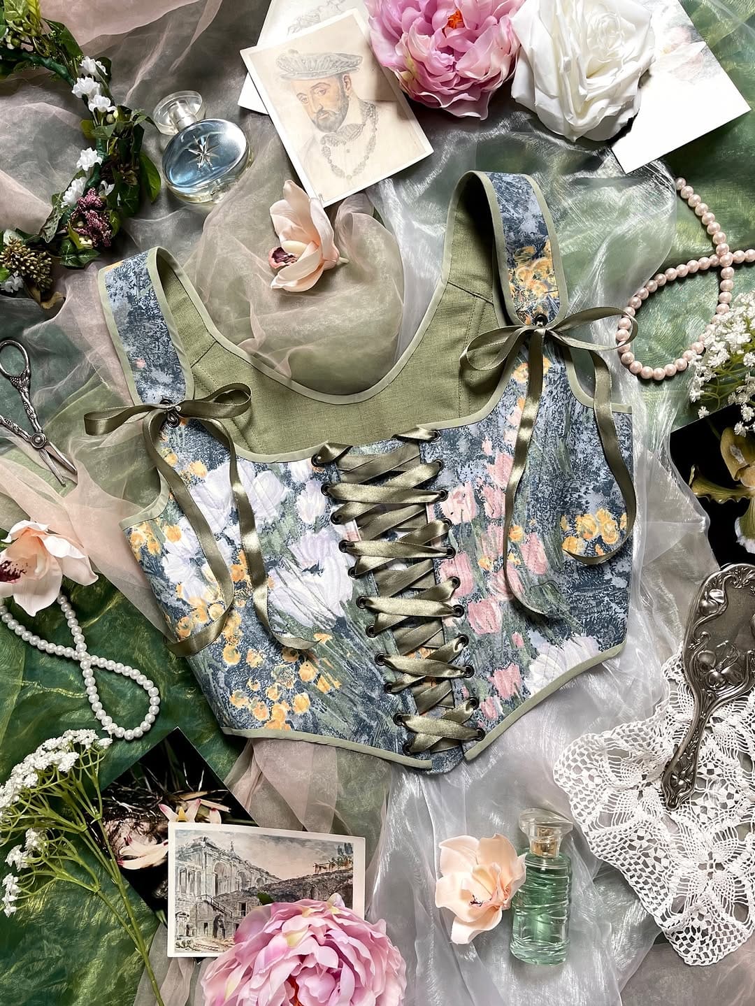 Post 4 by Custom-Made Historical & Modern Corsets on Instagram (carousel)