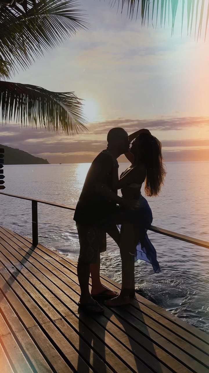 Post 9 by Vivian Henriques on Instagram (video)
