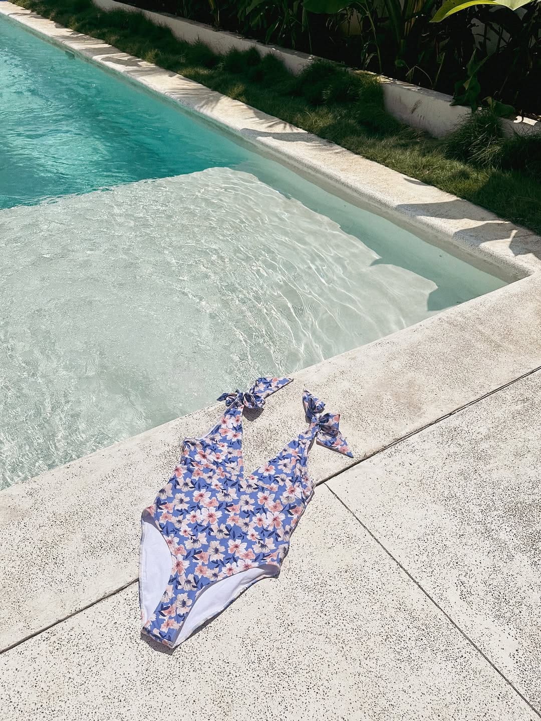 Post 10 by LUCIÈRNAGA by Lucie Ortega on Instagram (image)