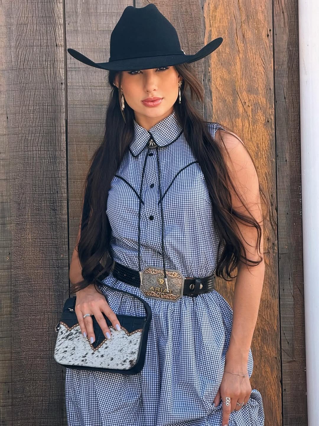 Post 8 by Cavalaro Store on Instagram (carousel)