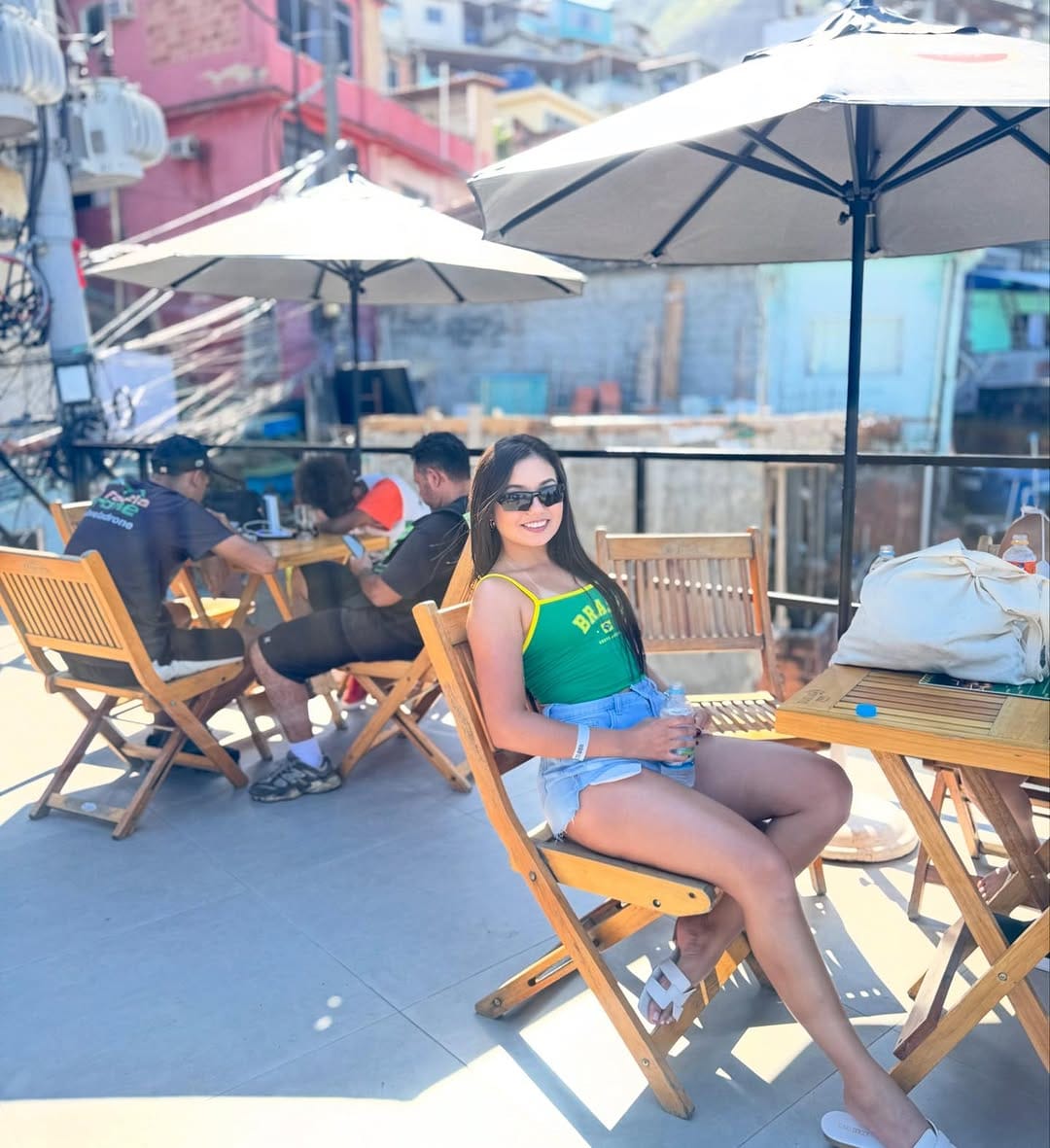 Post 5 by Jamily Silva on Instagram (carousel)