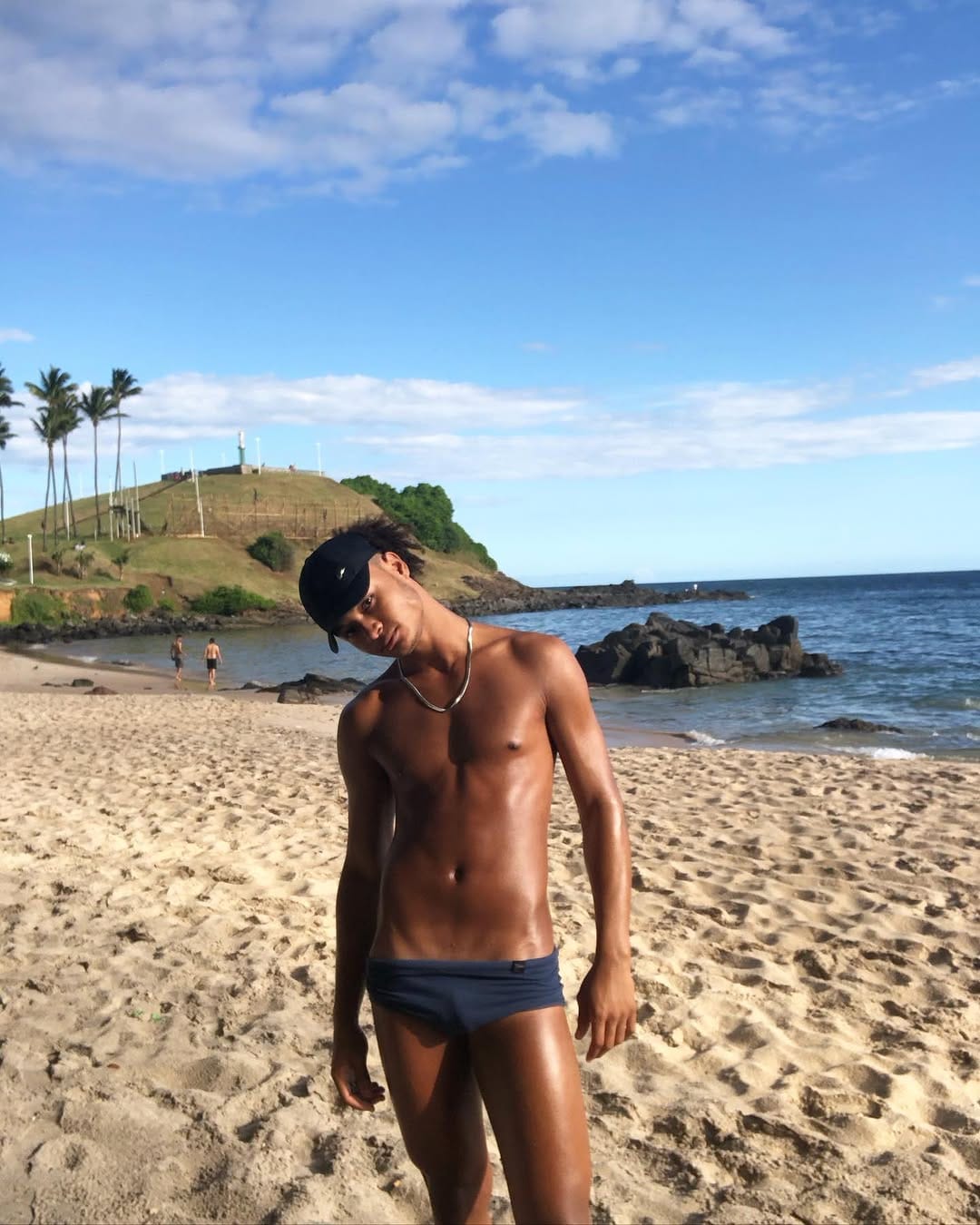 Post 5 by É o Castro🔥 on Instagram (carousel)