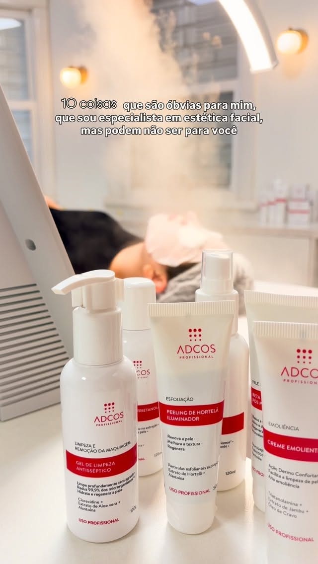 Post 2 by Adrian Freitas Estética on Instagram (video)