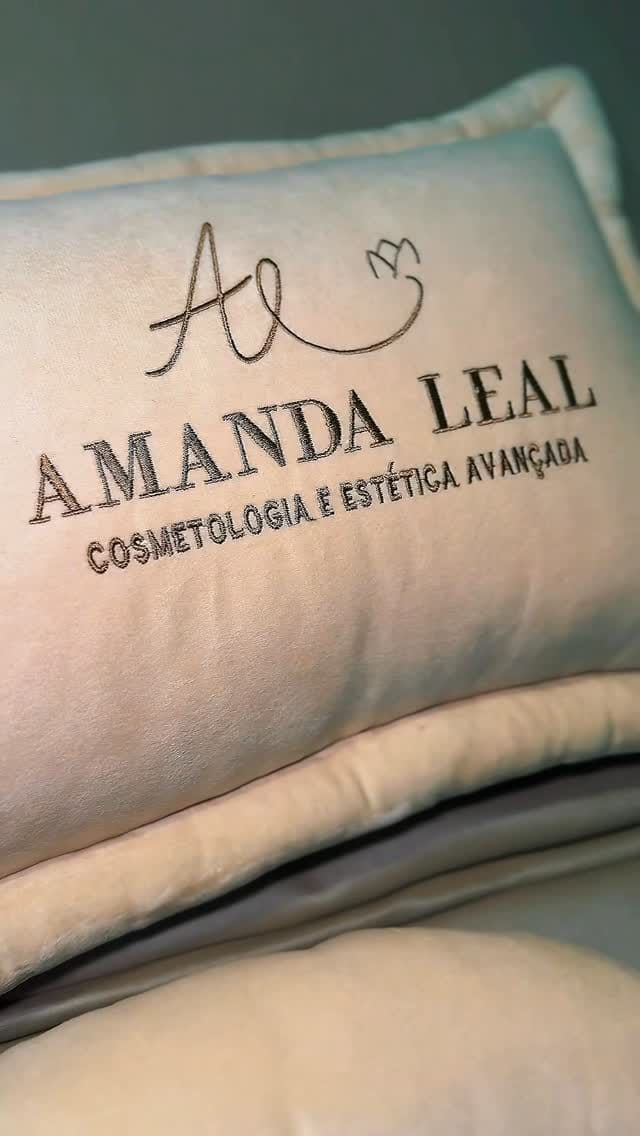 Post 9 by Amanda Leal | Cuidados com a pele 🤍 on Instagram (video)