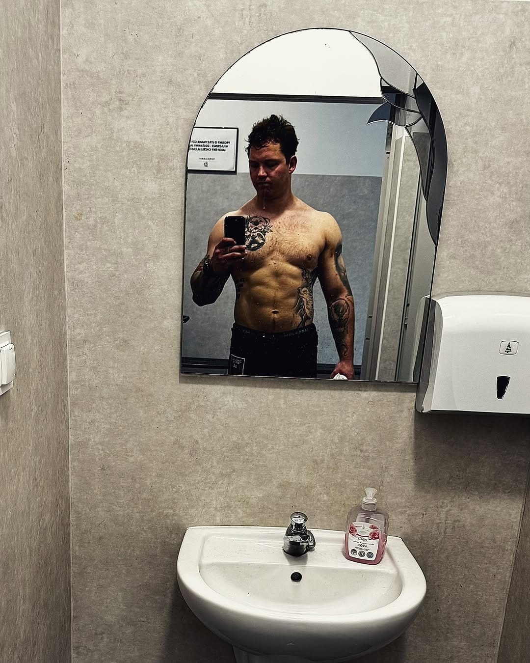 Post 9 by Rafał Zomkowski, Trener personalny Poznań on Instagram (image)