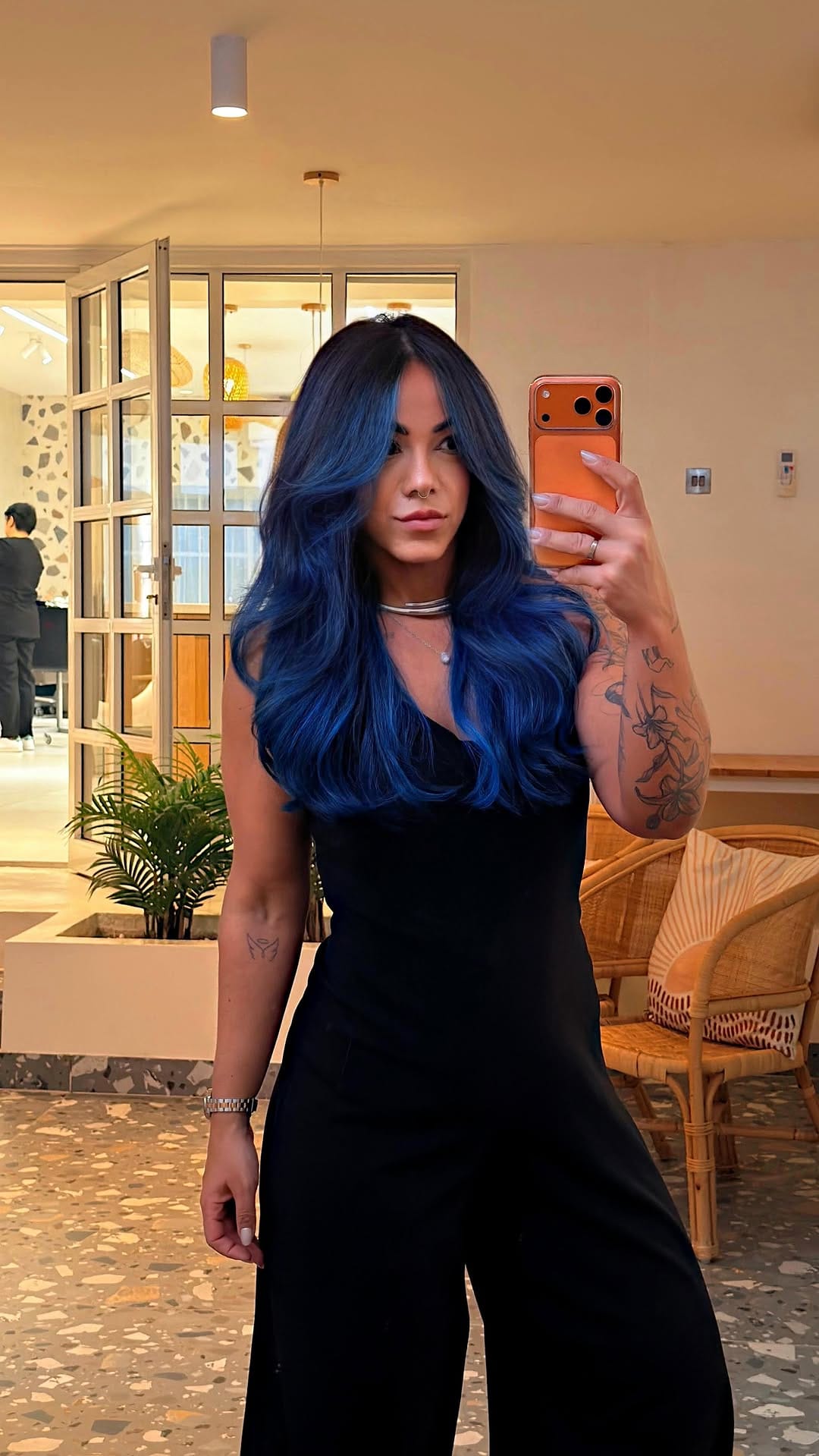 Post 2 by Angel Oliveira | Hairdresser in Dubai | Blonde Specialist on Instagram (video)