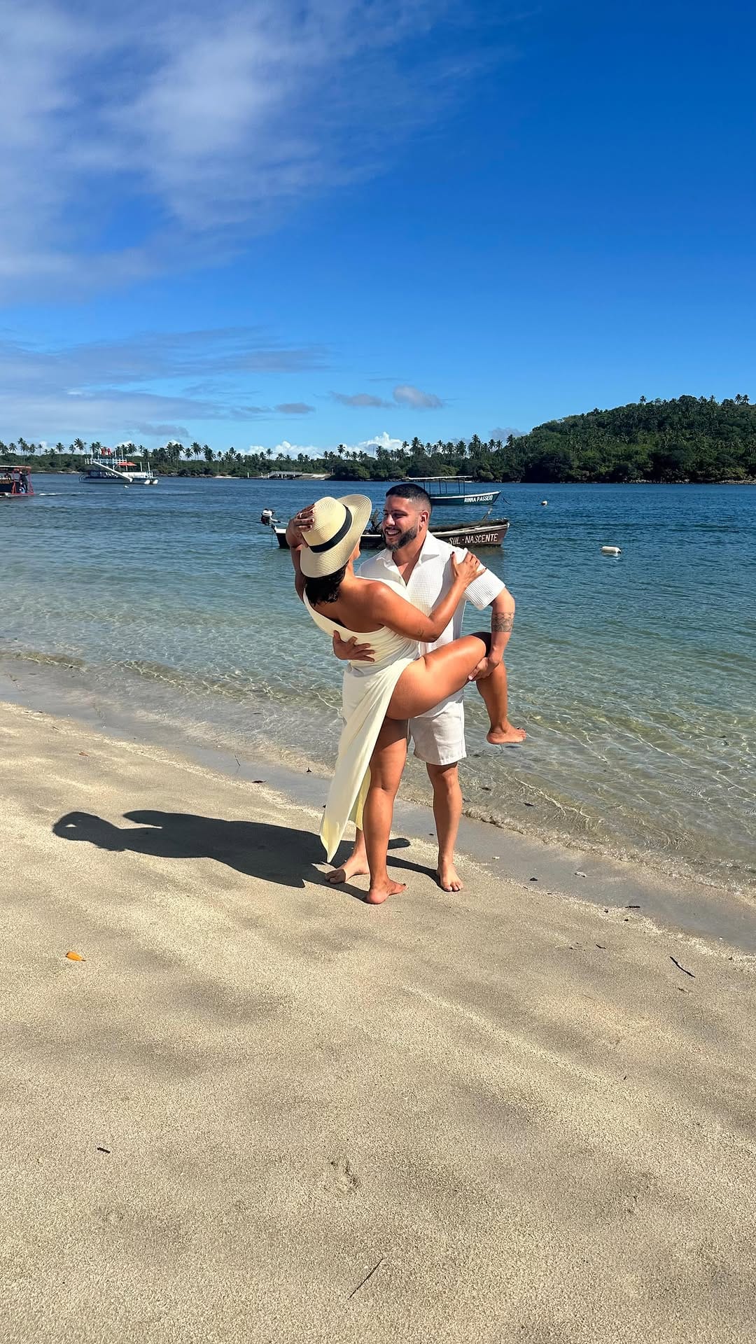 Post 8 by Carla Cabellus | RECIFE on Instagram (video)