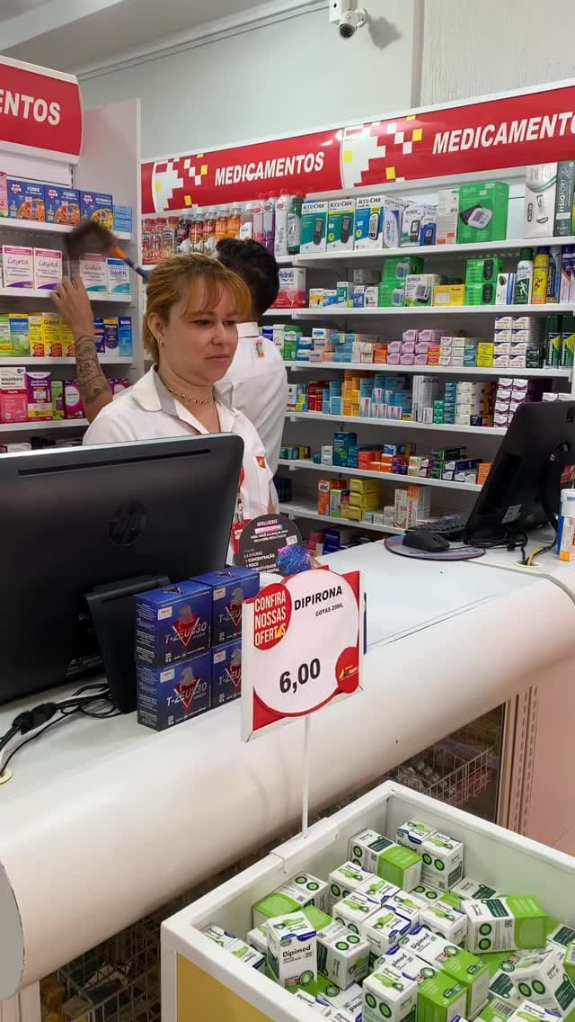 Post 10 by Drogaria Poupe Já Santa Helena on Instagram (video)