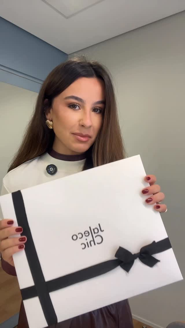 Post 2 by Dra. Tarsila Pardo | Harmonização Facial Campinas on Instagram (video)