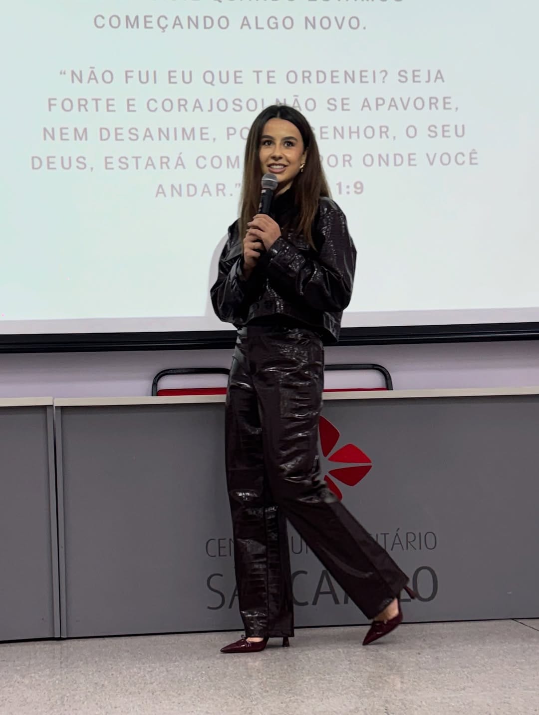 Post 8 by Dra. Tarsila Pardo | Harmonização Facial Campinas on Instagram (carousel)