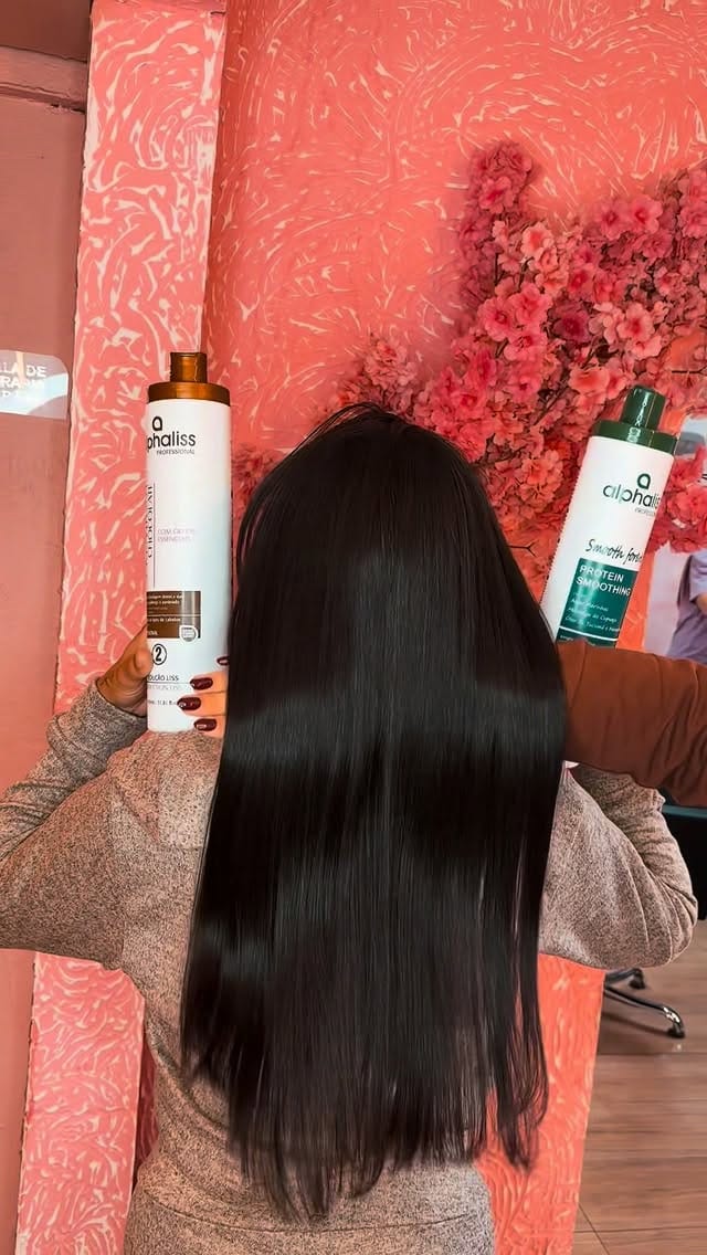 Post 3 by GIOVANA NANTES | TERAPEUTA CAPILAR E ESPECIALISTAS EM ALISAMENTO on Instagram (video)