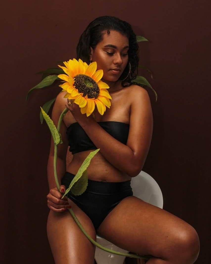 Post 10 by Ari 🤞🏾🥰 on Instagram (image)