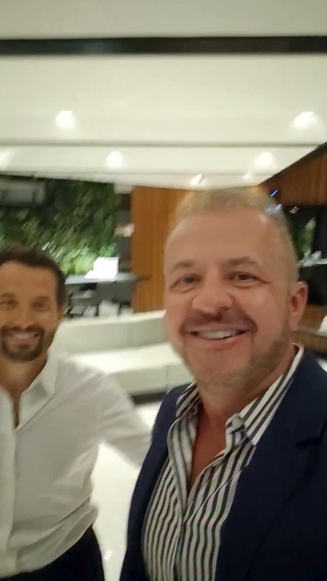 Post 1 by Fabio Micrute Odontologia 🇧🇷 on Instagram (video)