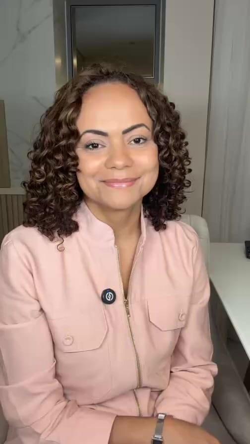 Post 6 by Clínica Recupere Tricologia on Instagram (video)