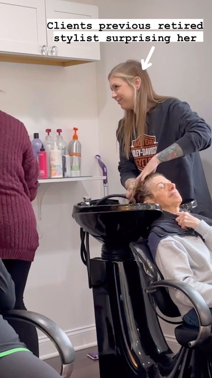 Post 10 by Ana Grisi | Blonde Edu on Instagram (video)