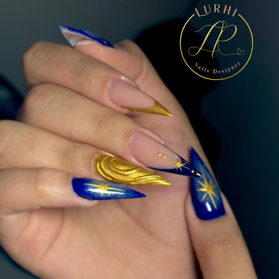 Post 4 by LuRhi | Nail Designer on Instagram (image)