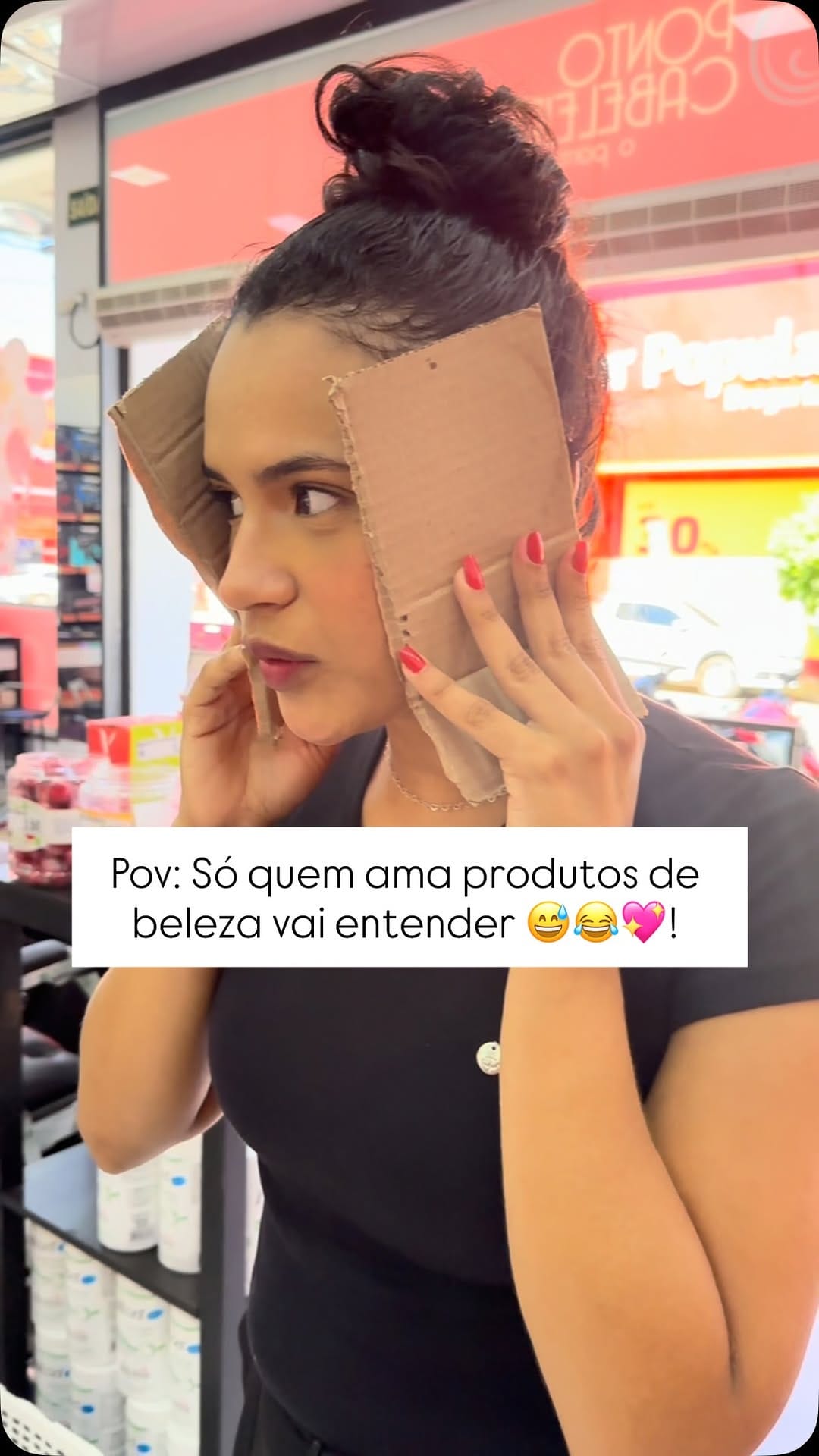 Post 1 by Ponto Cabeleireiros on Instagram (video)