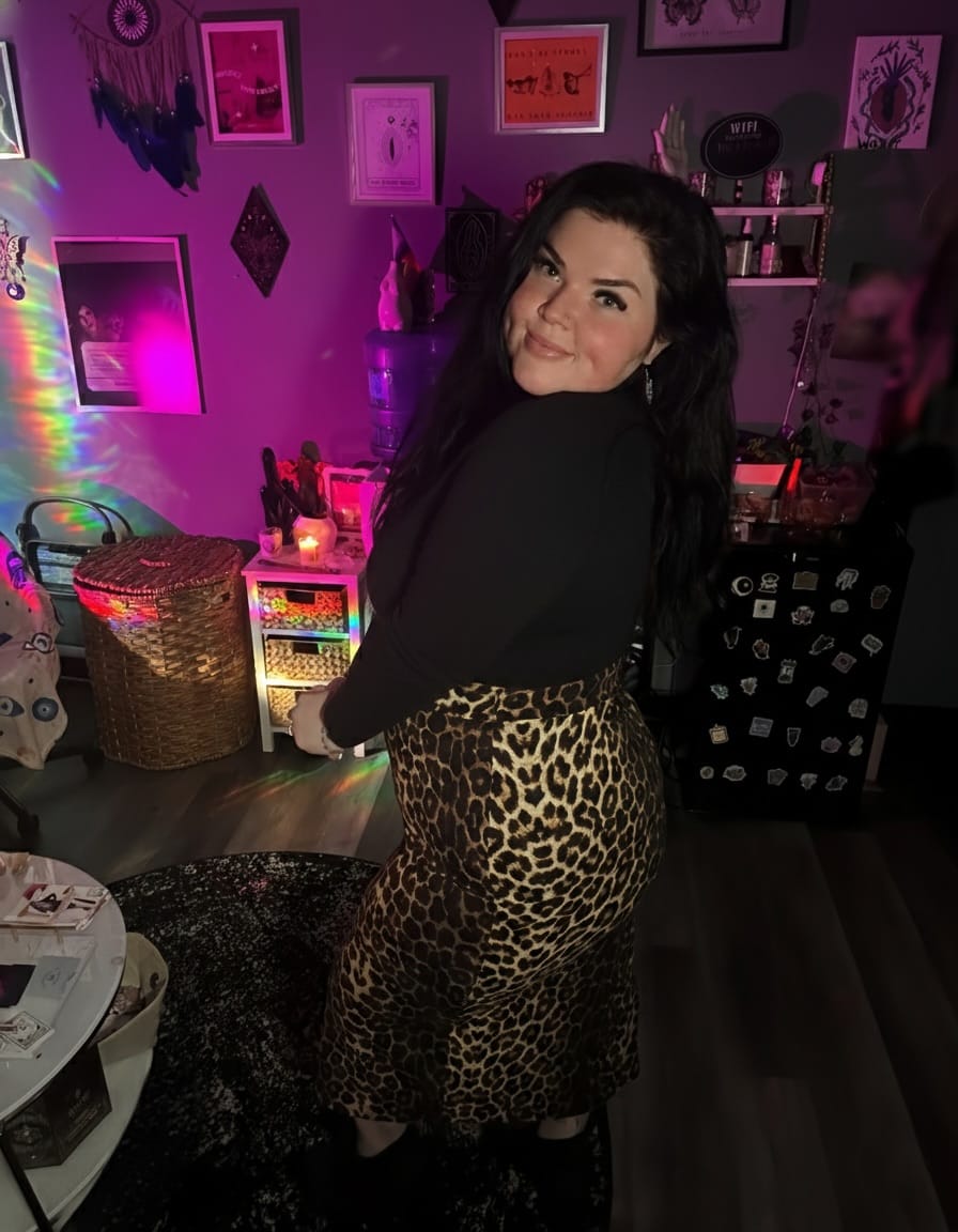 Post 10 by BRAZILIAN WAXING • FACIALS • INTIMATE LIGHTENING🧿💫 on Instagram (carousel)