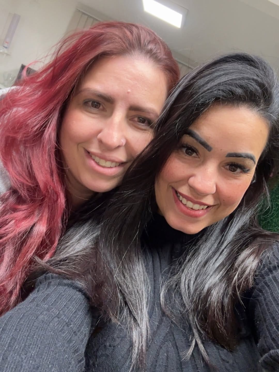 Post 5 by SALÃO KHARINA RIBEIRO on Instagram (carousel)