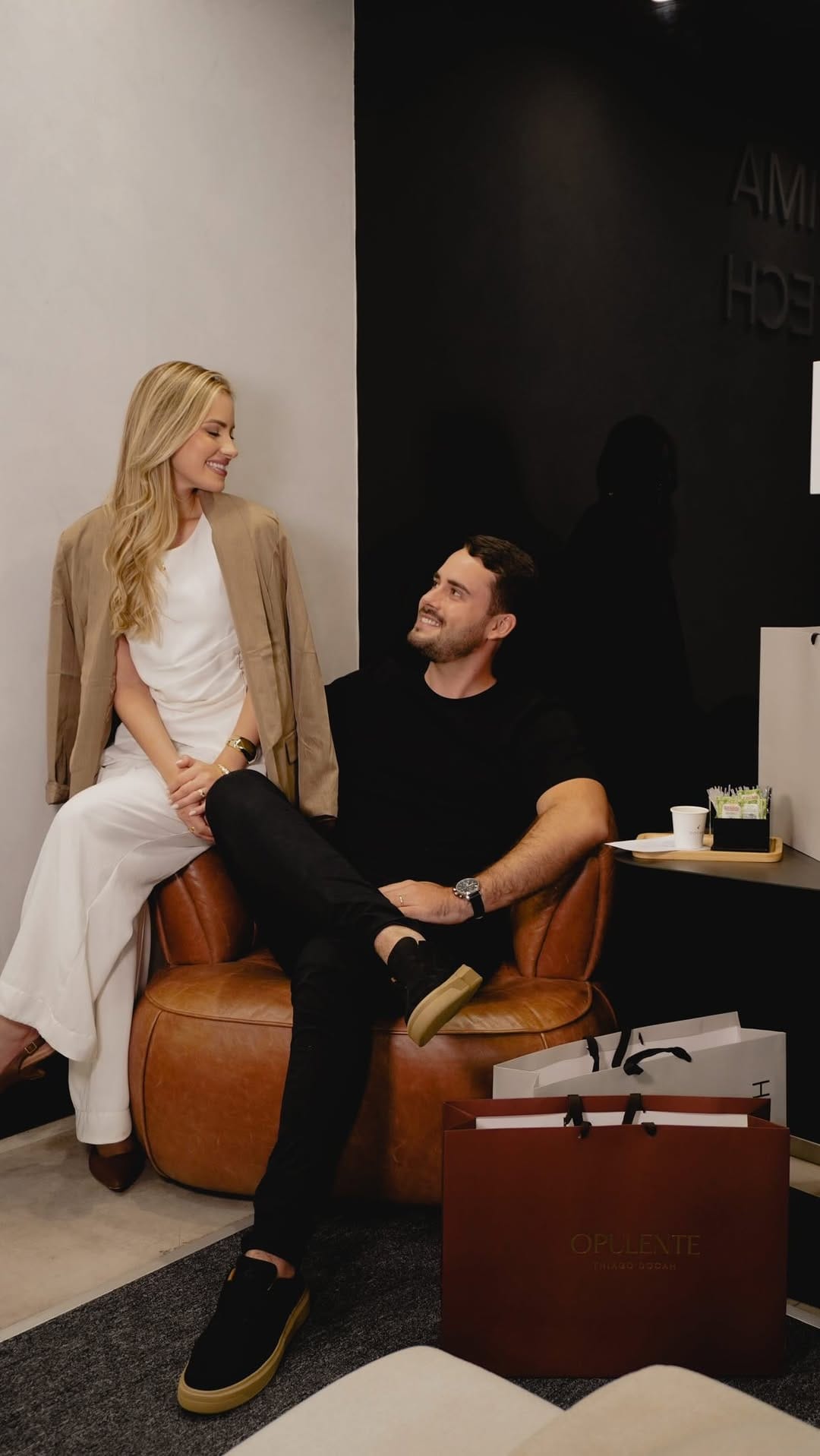 Post 1 by Dra. Beatriz Rezende Black on Instagram (video)