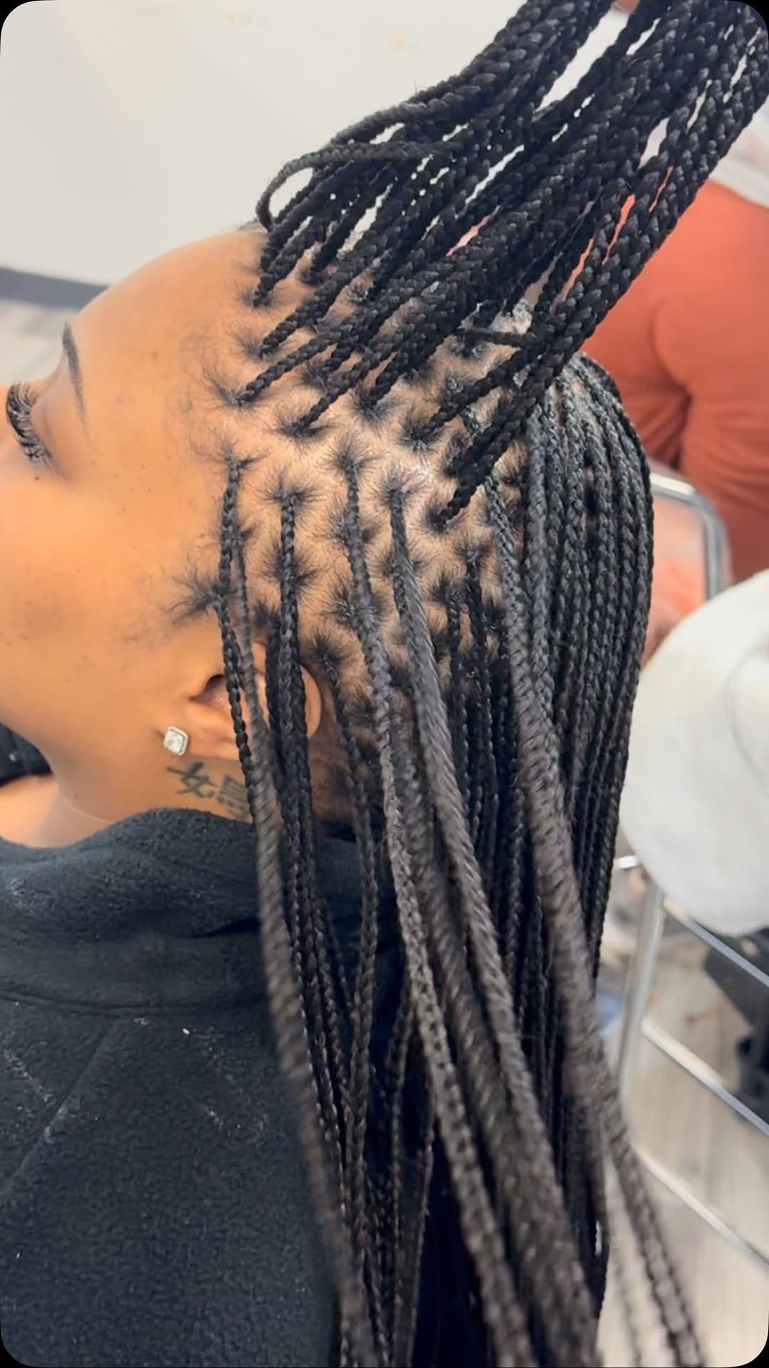 Post 9 by Indy Braider 💋 on Instagram (video)