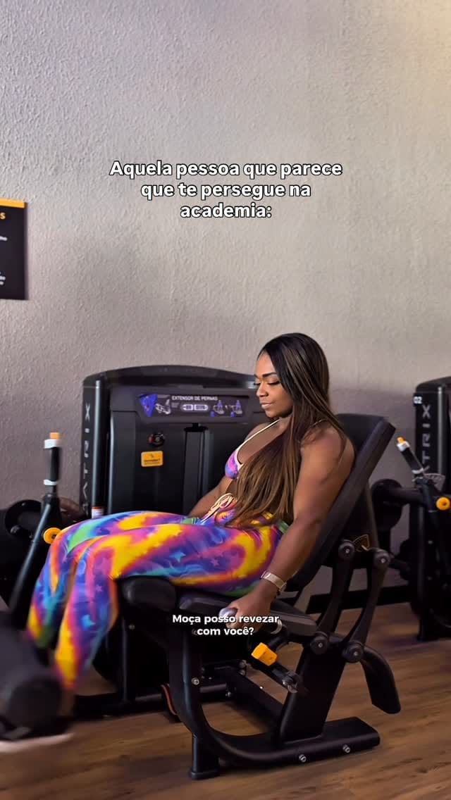 Post 4 by MILA ASSIS / PERSONAL TRAINER 👑 on Instagram (video)