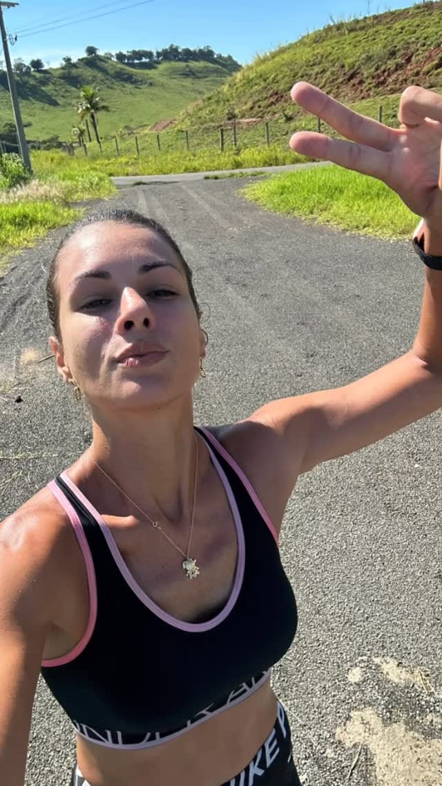 Post 2 by Dra. Rafaela Butareli on Instagram (video)