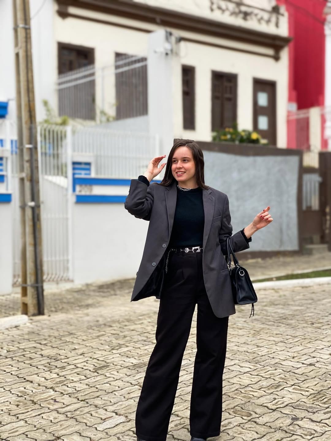 Post 2 by Dyana Freire Correia on Instagram (carousel)