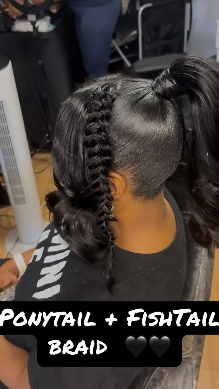 Post 5 by Sew ins   Quick weaves  Pin ups 💜 on Instagram (video)