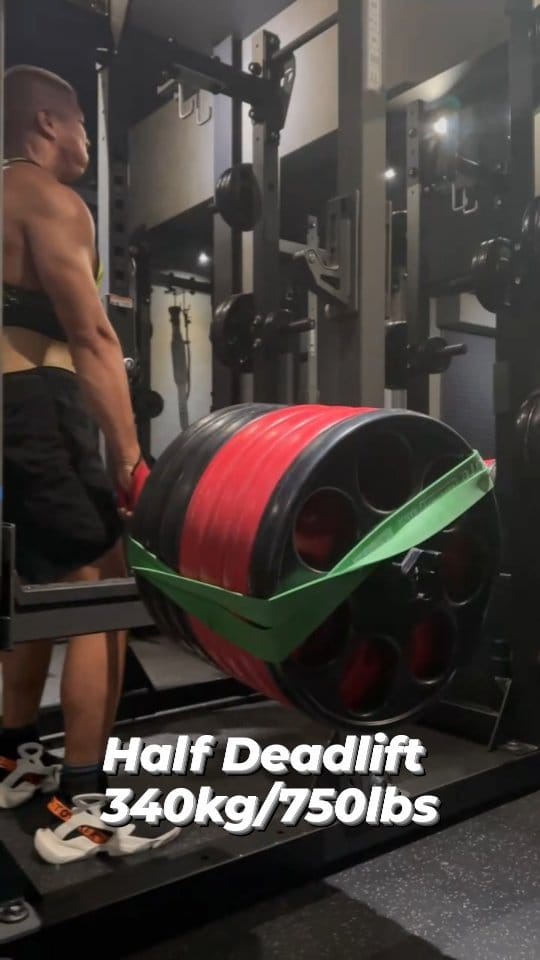 Post 10 by Maiyki Maiyki on Instagram (video)