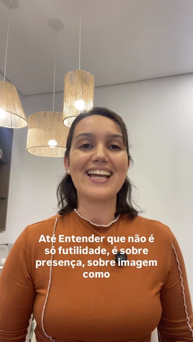 Post 5 by Dra. Lary Venturelli | Fios de Sustentação on Instagram (video)