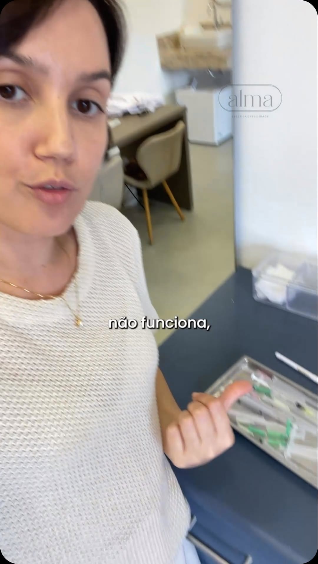 Post 10 by Dra. Lary Venturelli | Fios de Sustentação on Instagram (video)