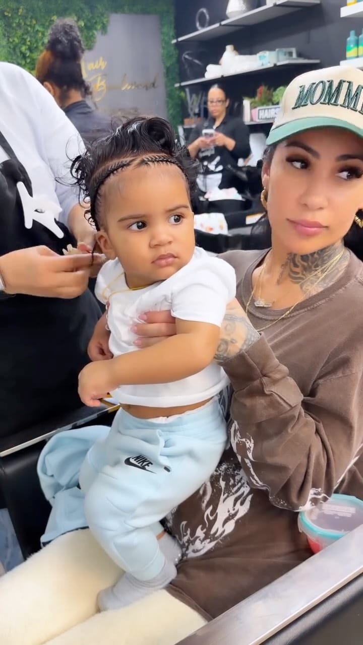 Post 2 by Celebrity Hairstylist// Braider on Instagram (video)