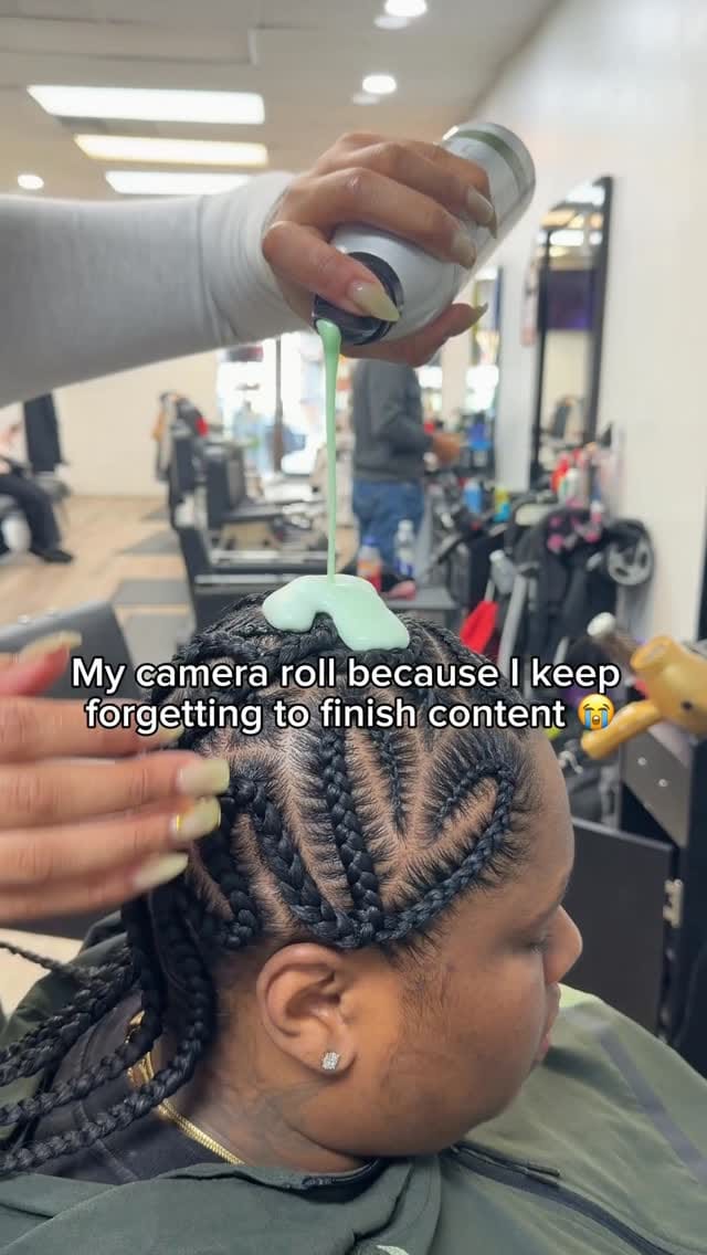 Post 3 by Celebrity Hairstylist// Braider on Instagram (video)