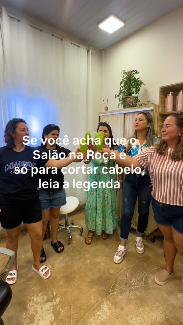 Post 6 by Tania Zielasko . Visagista | Cortes Femininos⚡️ on Instagram (video)