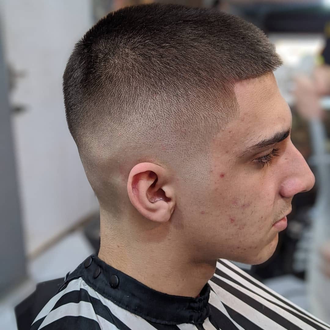 Post 9 by 💈hugo Barber💈 on Instagram (carousel)