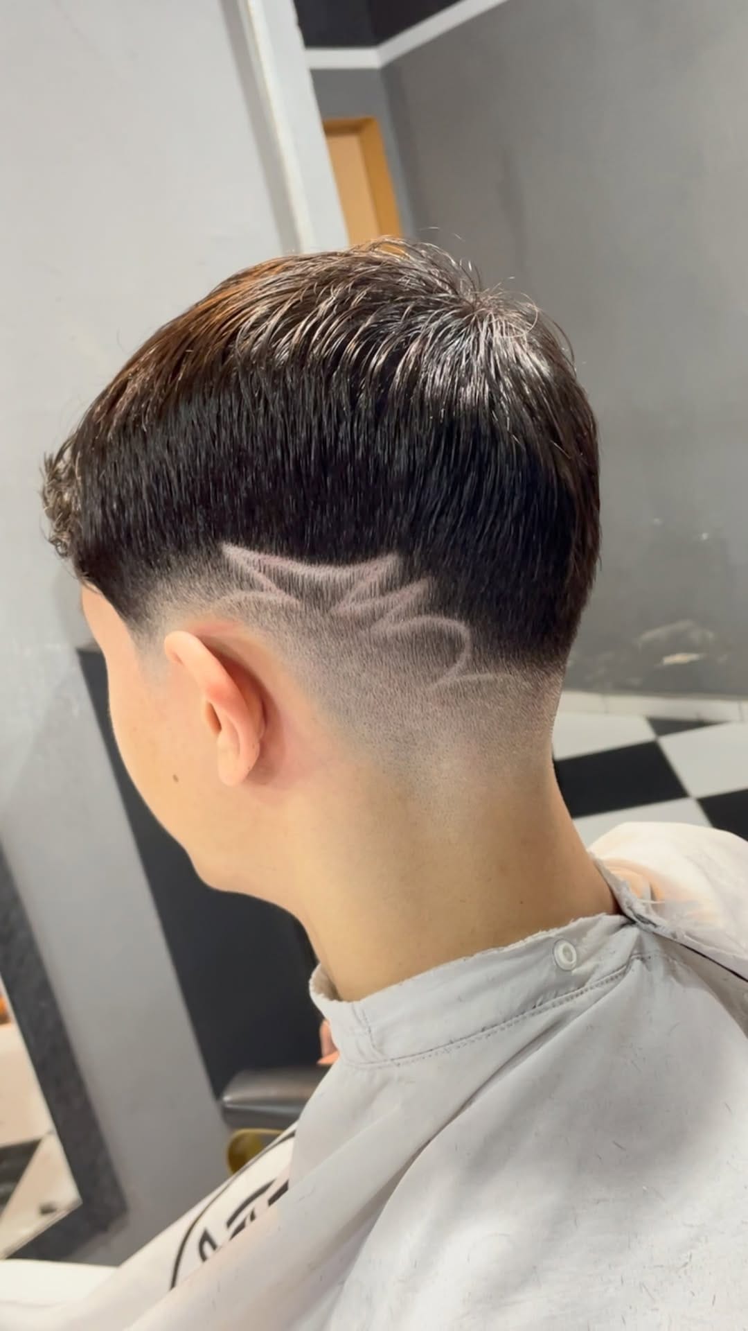 Post 2 by 💈hugo Barber💈 on Instagram (video)