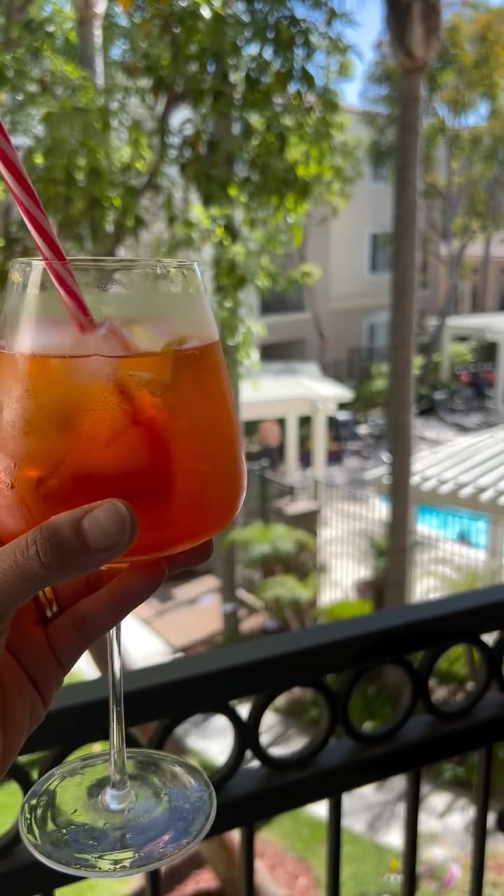 Post 1 by 𝐁𝐎𝐃.𝐛𝐲 𝐒𝐢𝐞𝐫𝐫𝐚🌱| 𝐌𝐚𝐬𝐬𝐚𝐠𝐞 𝐓𝐡𝐞𝐫𝐚𝐩𝐲 | OC🍊 on Instagram (video)