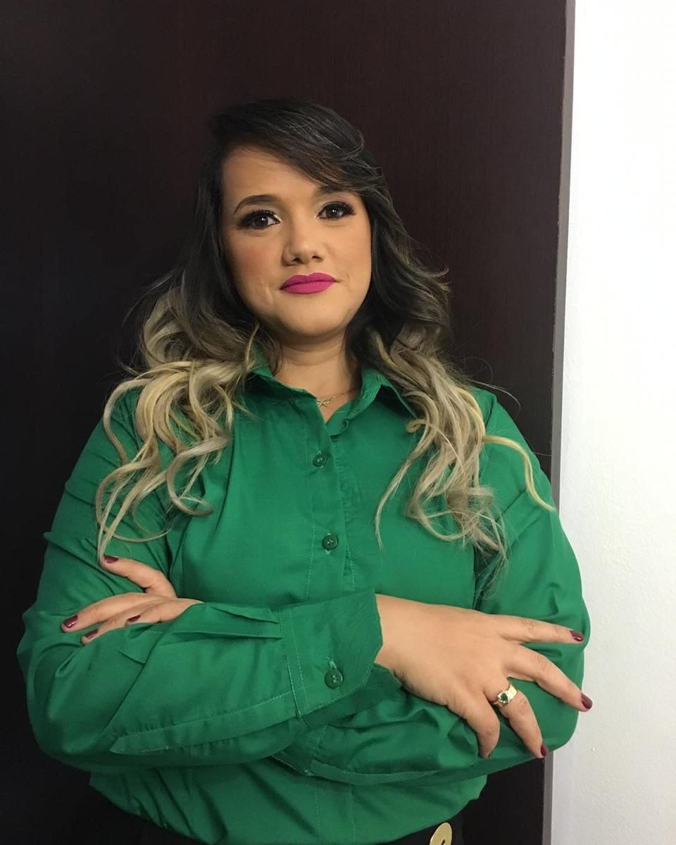 Post 10 by Juliana Pinheiro on Instagram (image)