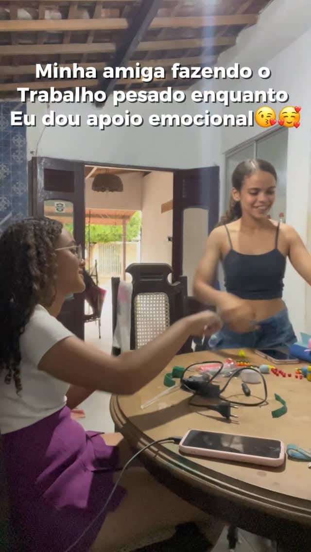 Post 5 by Clarinha | Atleta Bikini on Instagram (video)