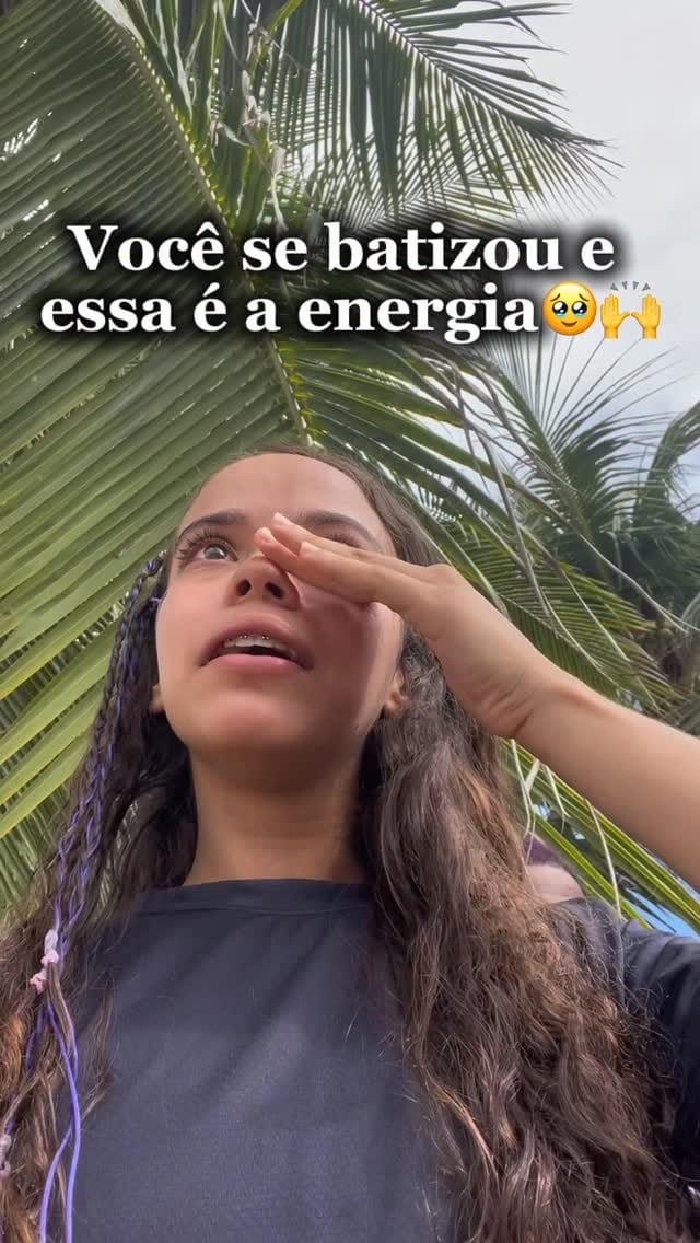 Post 7 by Clarinha | Atleta Bikini on Instagram (video)