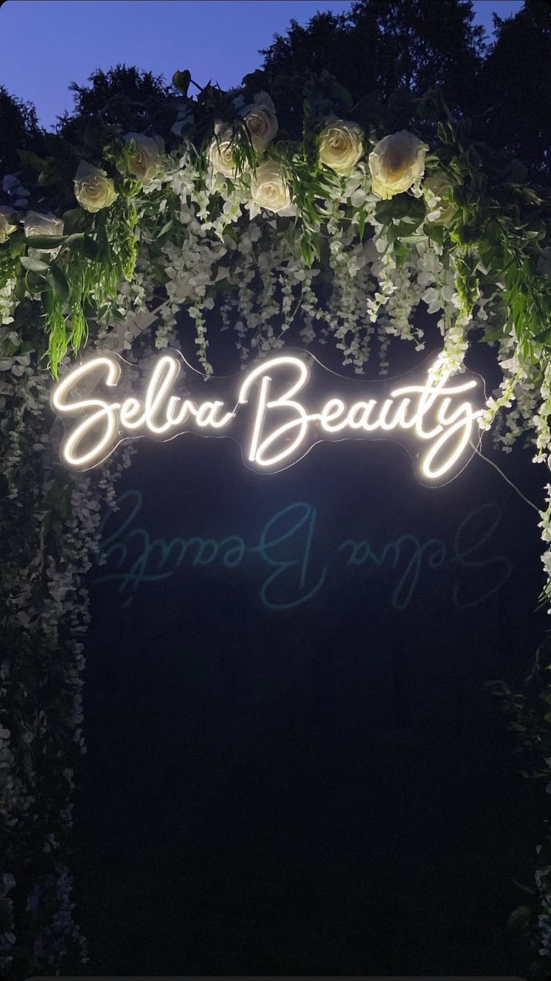 Post 8 by Selva Beauty on Instagram (video)