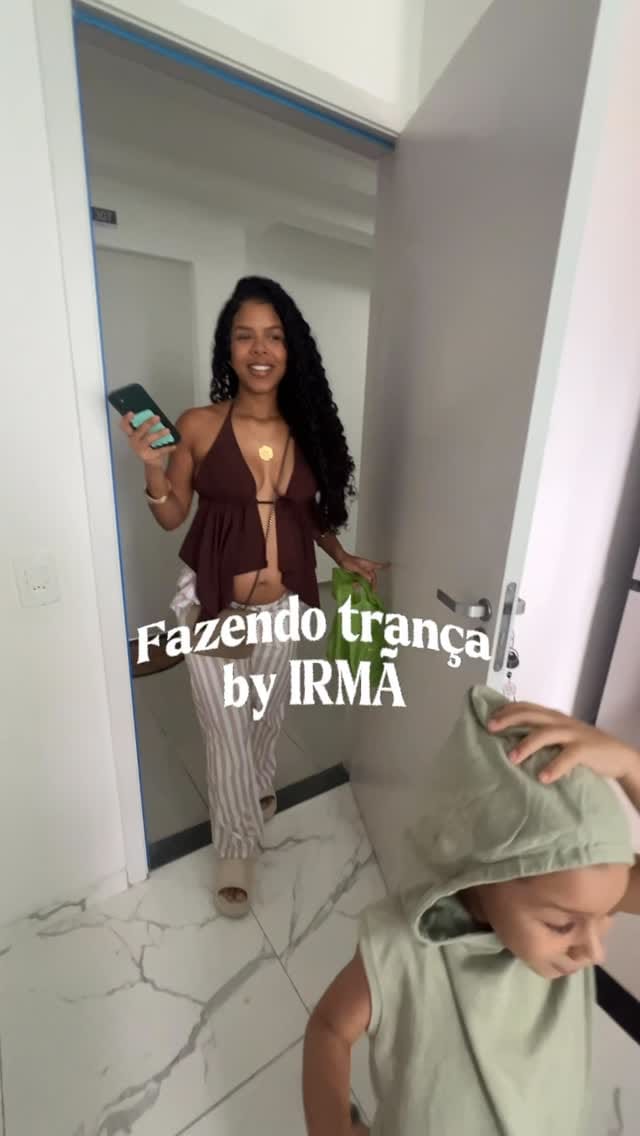 Post 8 by THAUANE MARINHO on Instagram (video)
