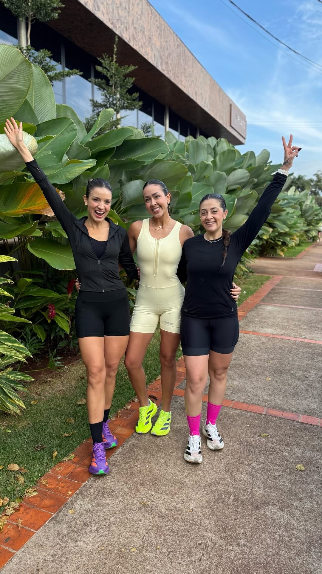 Post 2 by Amanda Gabriele Azevedo Fernandes on Instagram (video)
