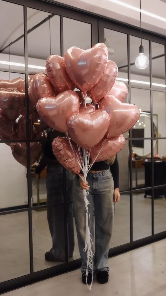 Post 6 by Vivian Studio Fryzjerskie on Instagram (video)