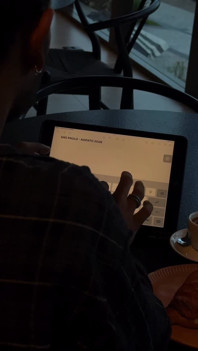 Post 1 by Dr. João Wictor Leandro | Harmonização orofacial on Instagram (video)