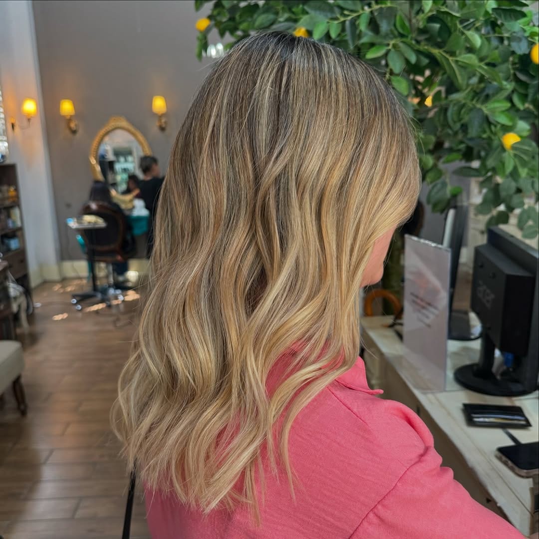 Post 6 by Maria Daniela Beauty Salon on Instagram (image)